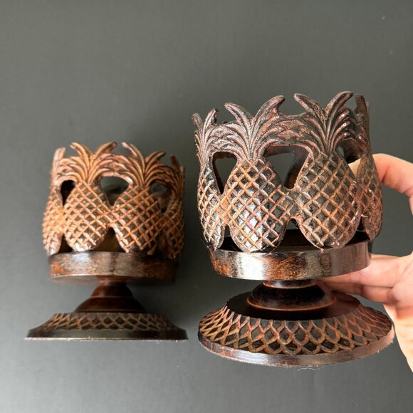 Pineapple Pedestal Candleholders Set of 2 Metal Art - Picture 13 of 15